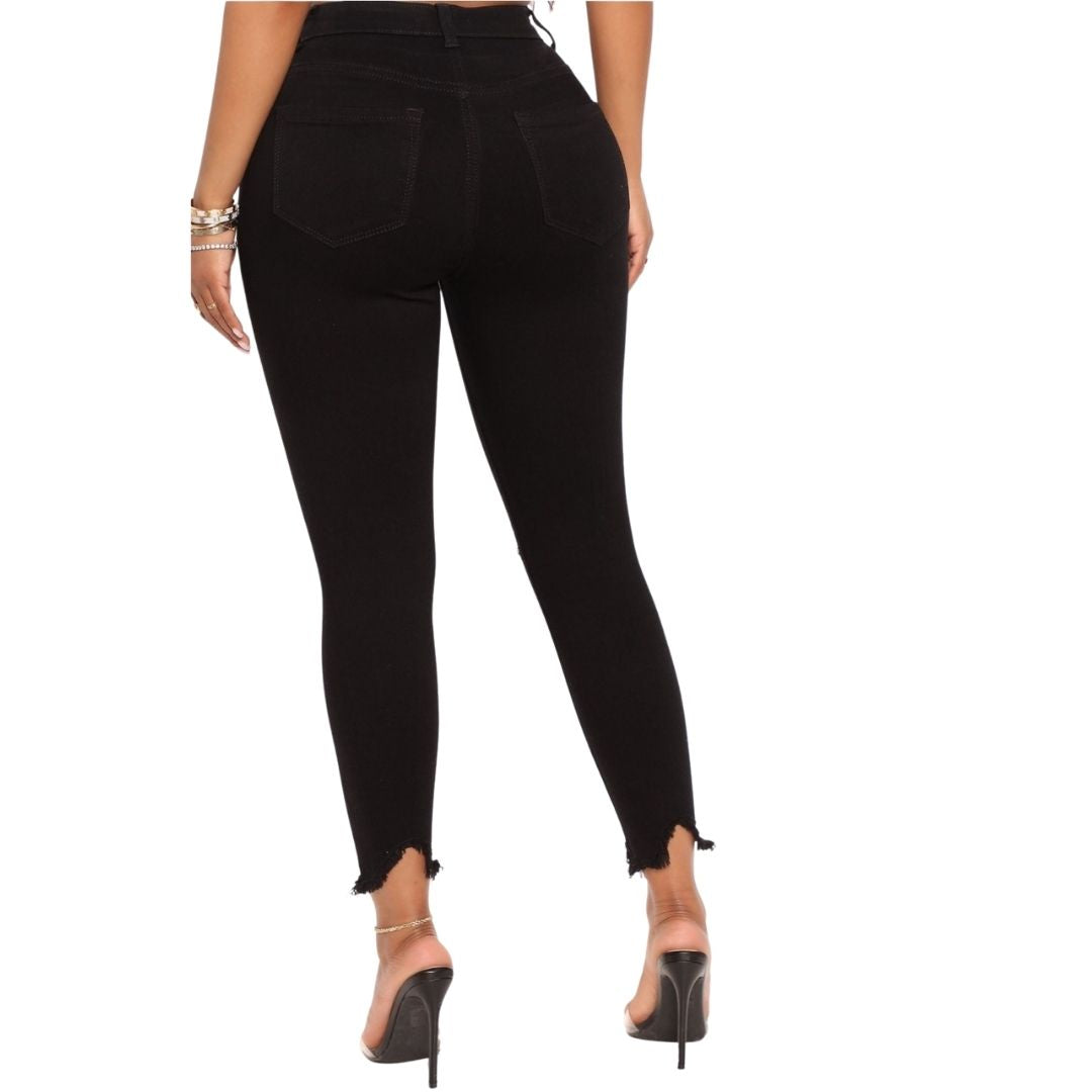 Plus Size Skinny Jeans- Black